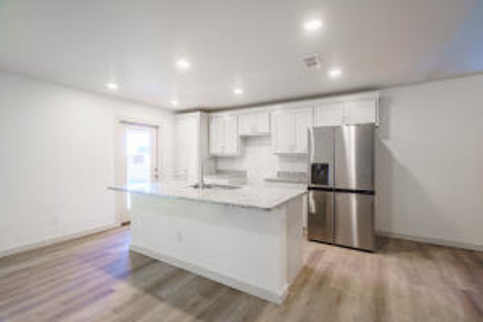Pack Your Bags – Your New Home Awaits! – photo 4