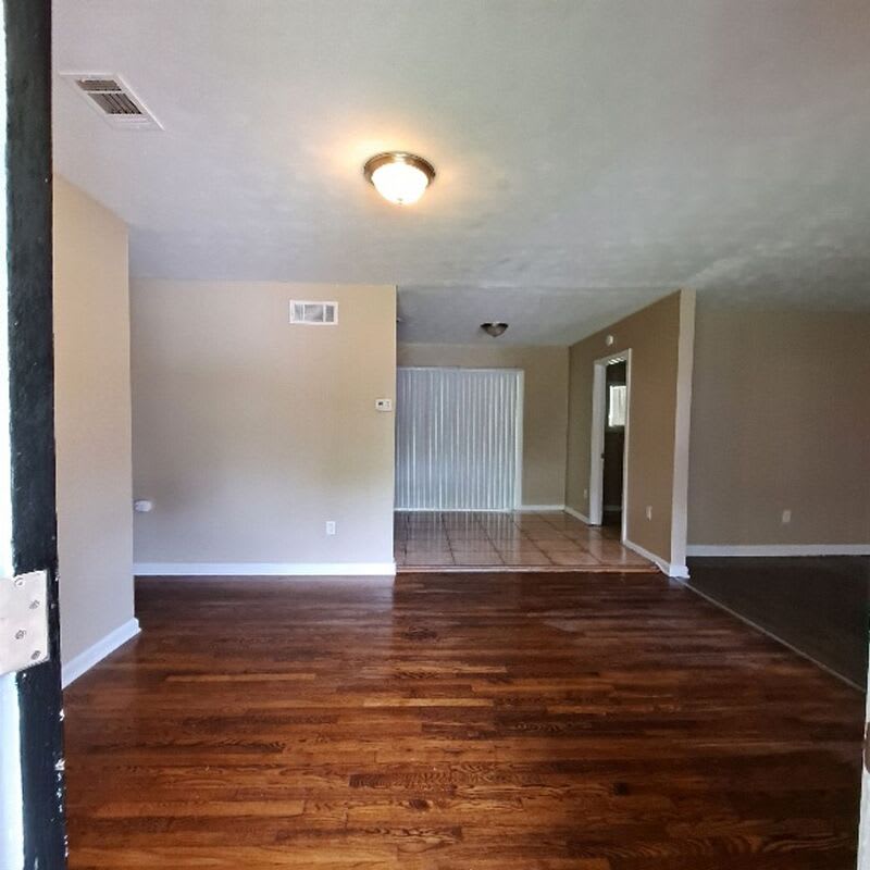 5380 Blackwell Rd – photo 2