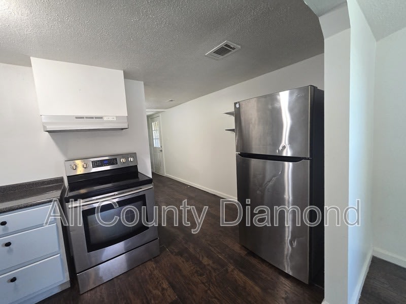 237 Helen Avenue – photo 5