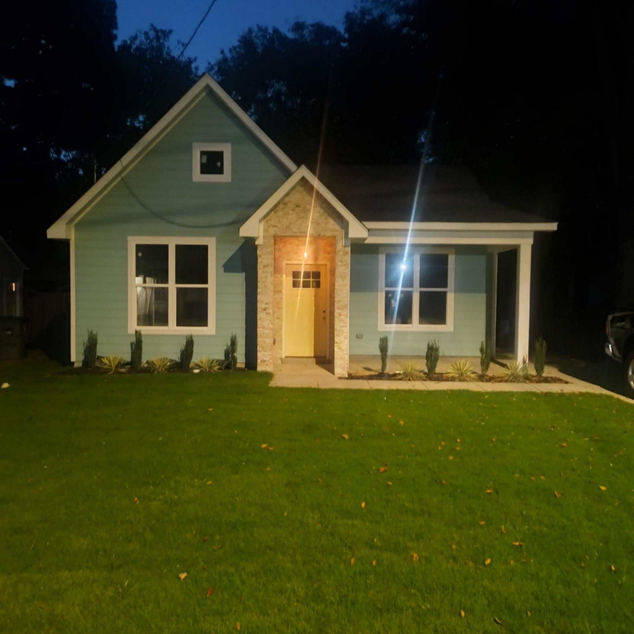 3160 WILCOX Ave – photo 1