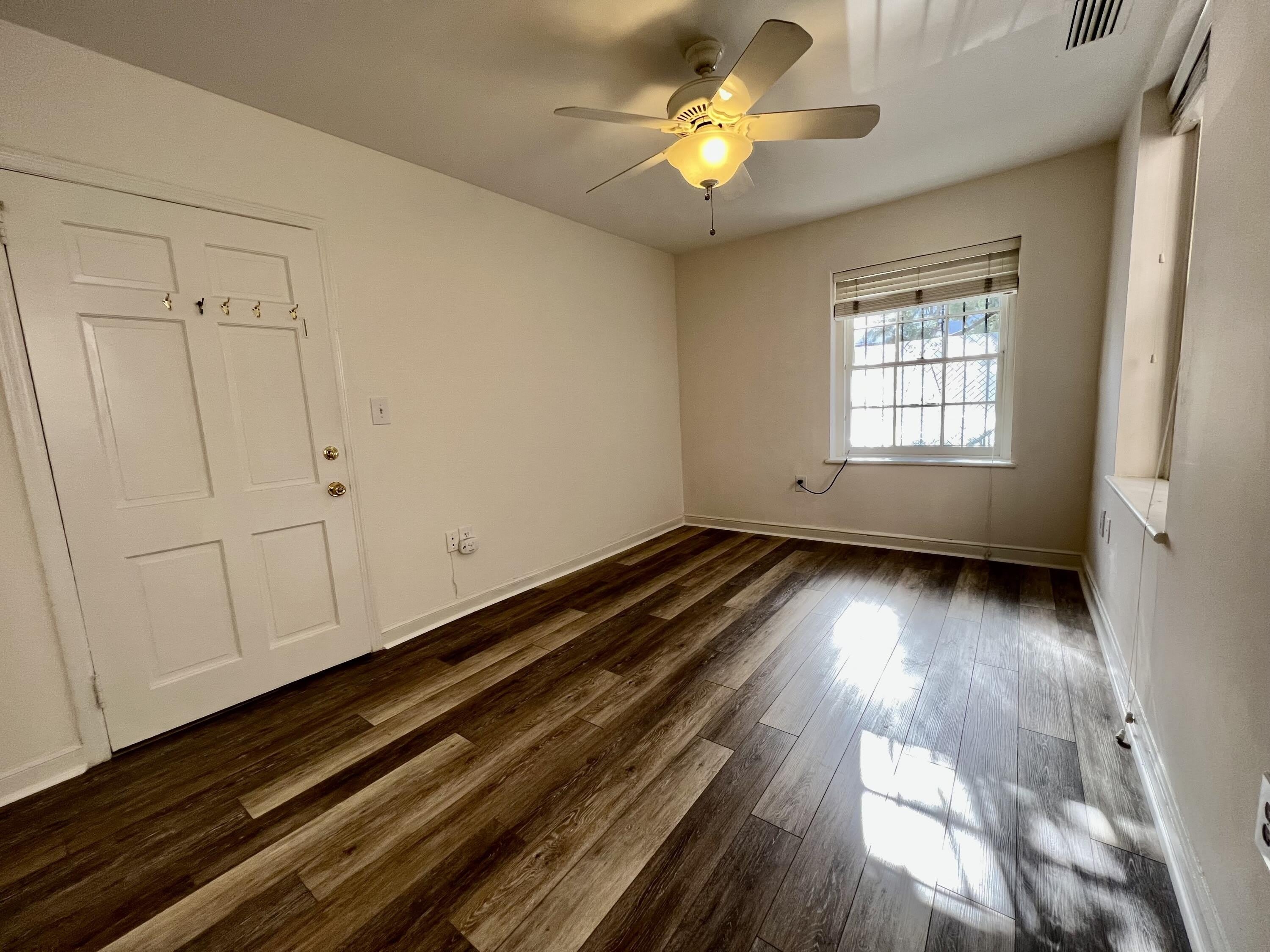 12 Wentworth Street – photo 5