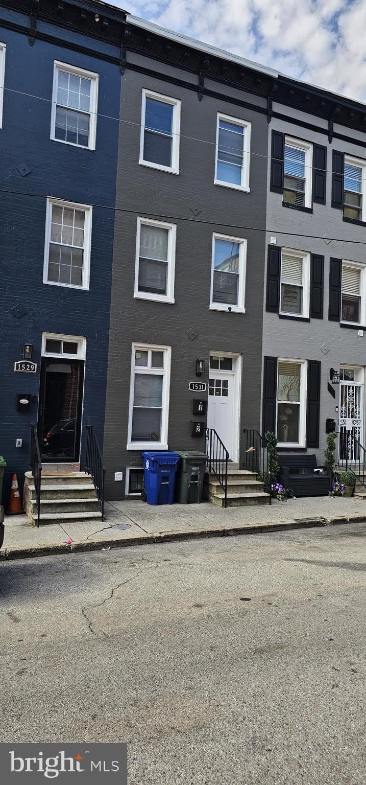1531 W FAIRMOUNT Avenue – photo 2
