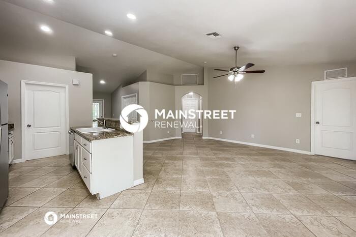 340 Northeast 30th Terrace – photo 4