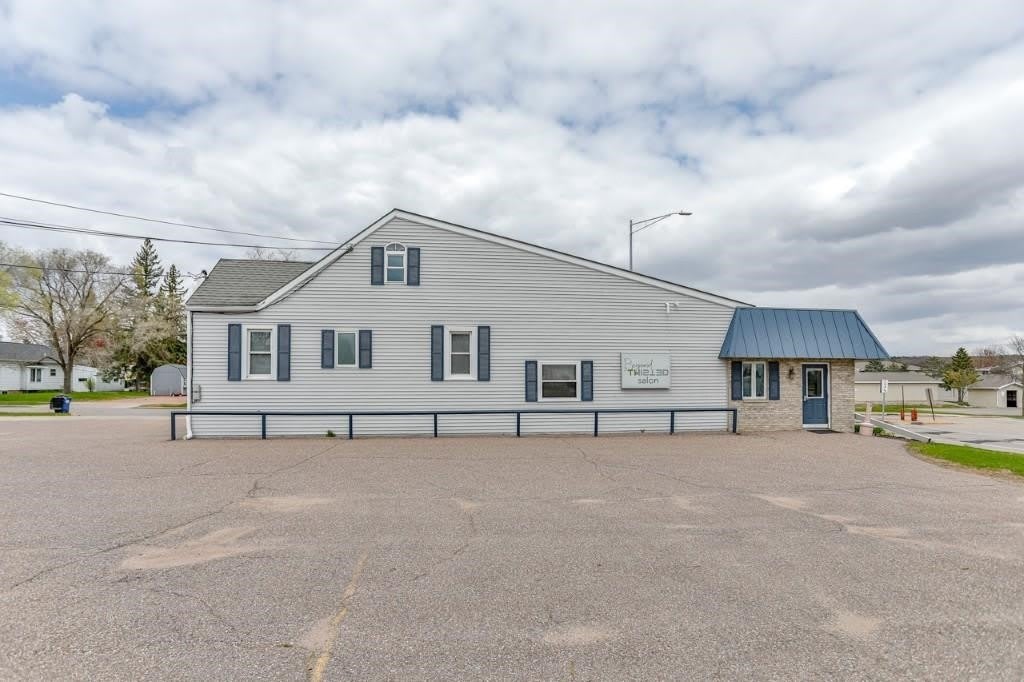 2402 GRAND AVENUE – photo 4