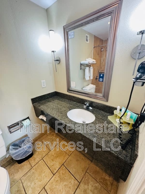 2915 Highway 14 – photo 2