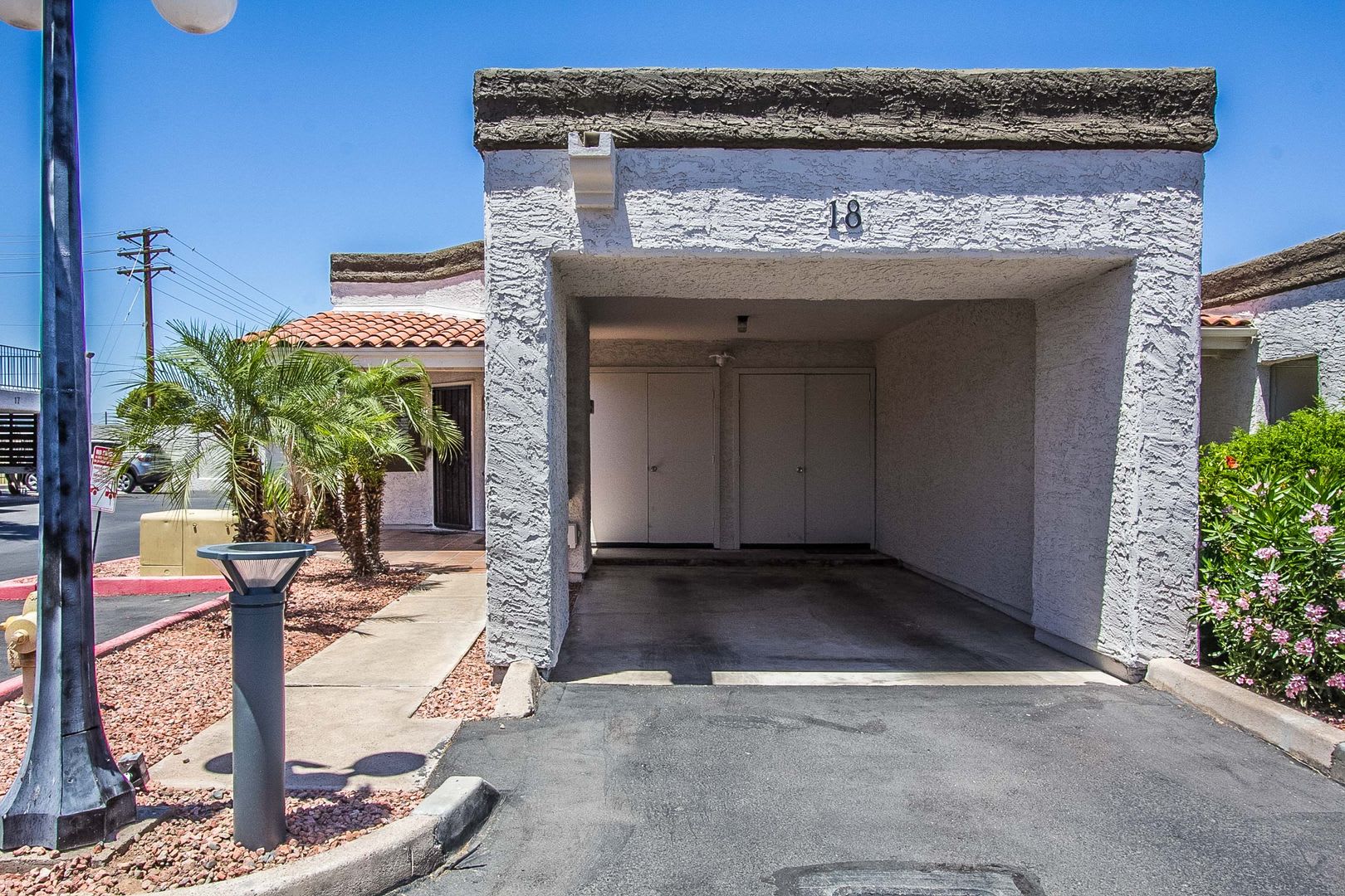 Effortless Scottsdale Living at an affordable price – photo 2