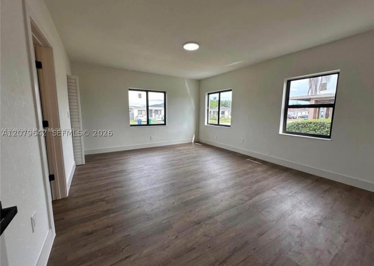 14430 Fillmore St – photo 4