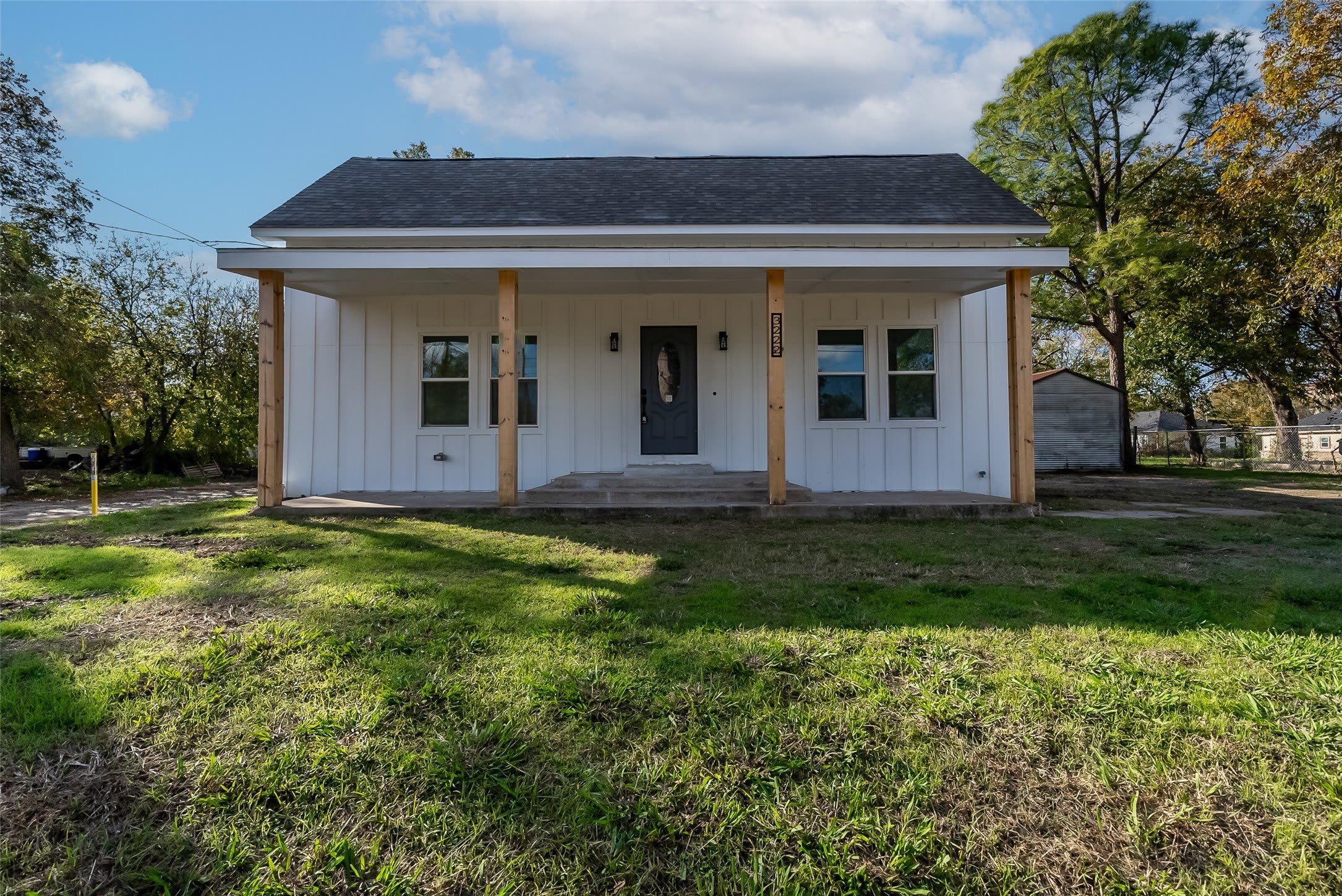 3222 Travis Street – photo 2