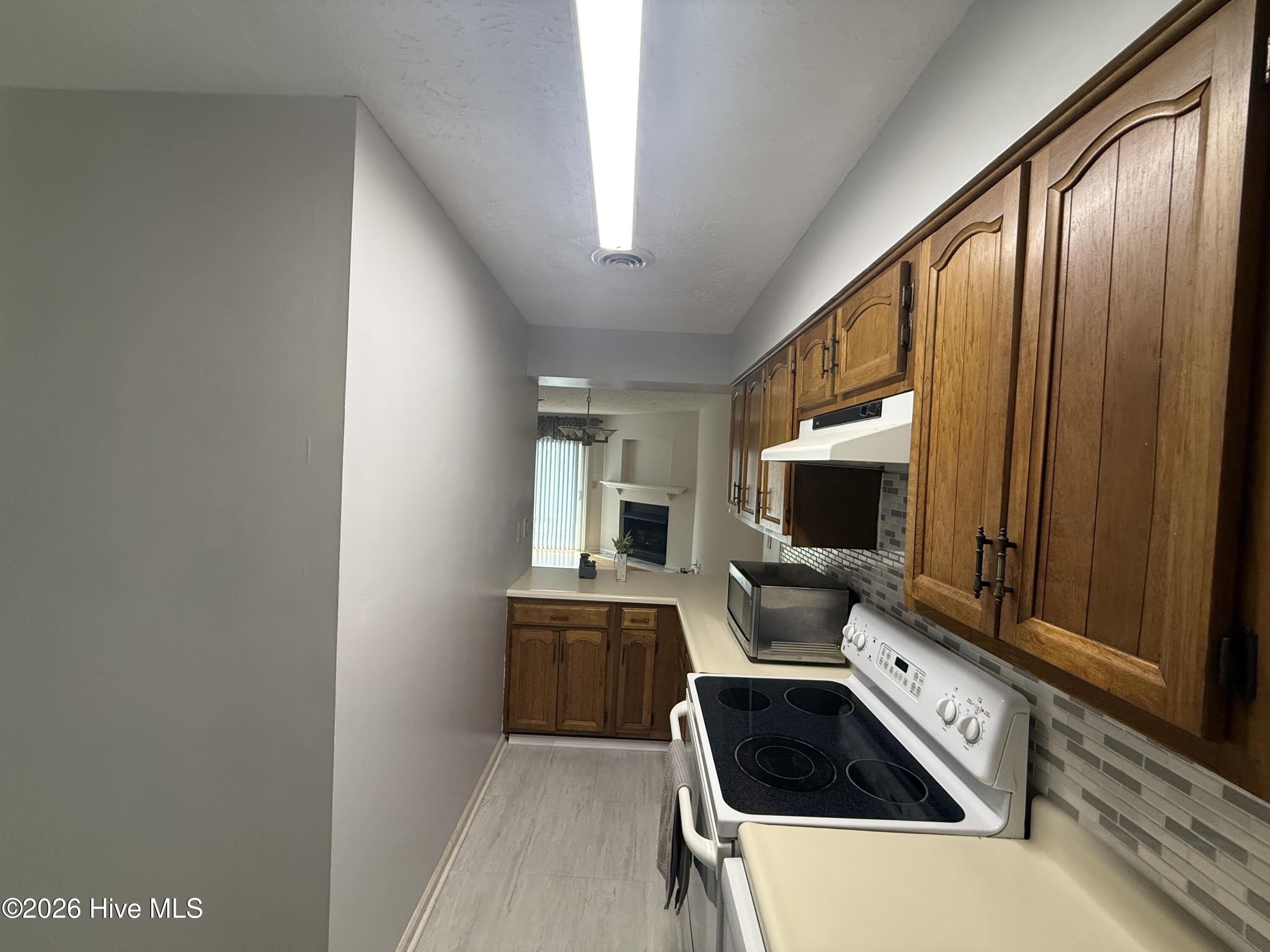 940 Linden Road – photo 2