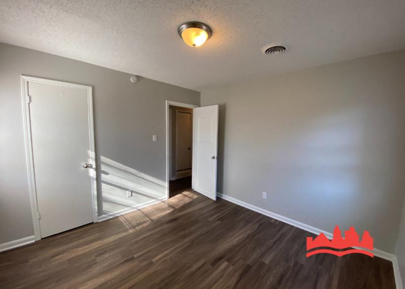 745 Harahan Rd – photo 4