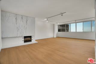 17352 Sunset Boulevard – photo 4
