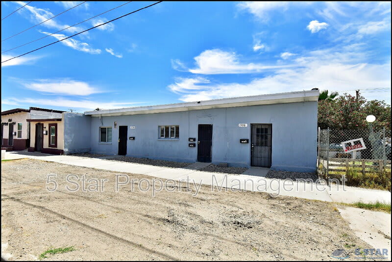 1908A Olive Ave!! – photo 3