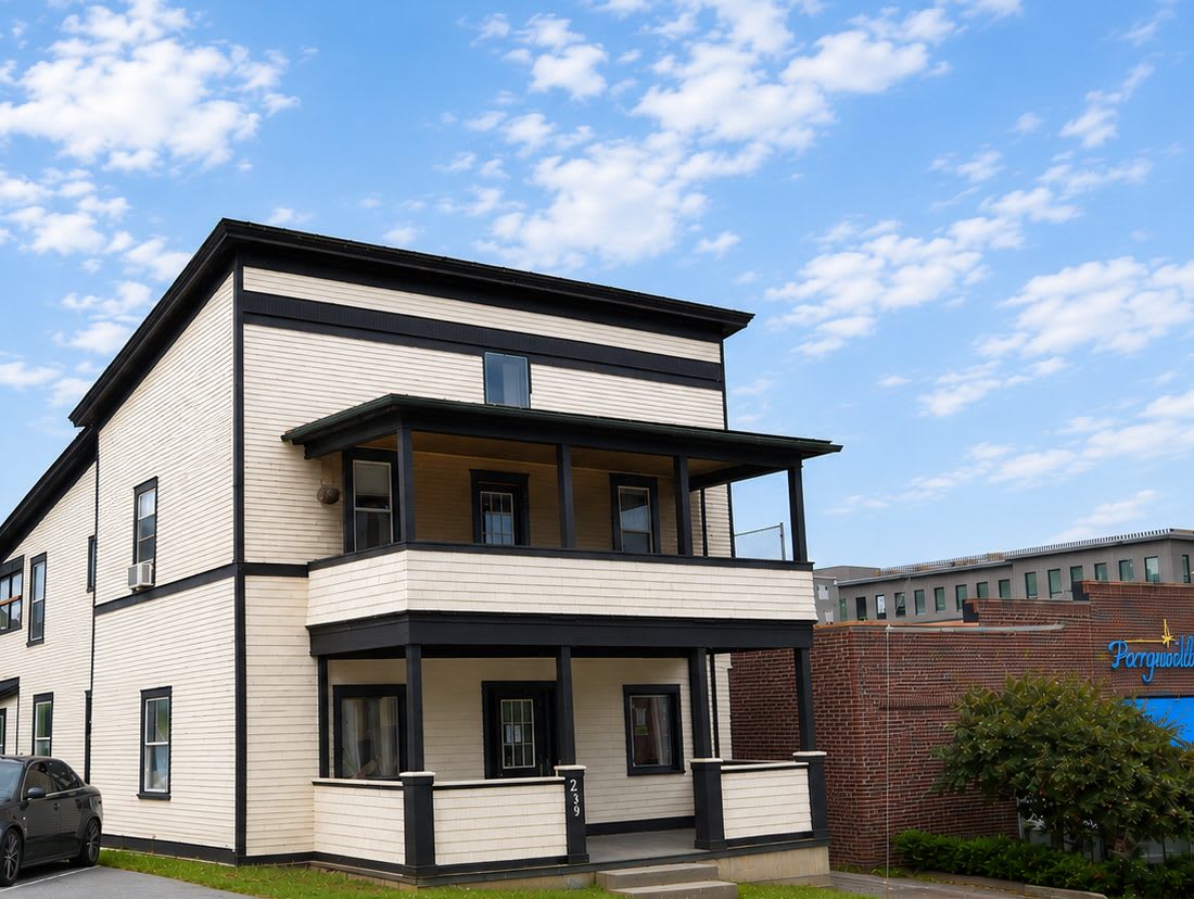 239 Main Street – photo 1