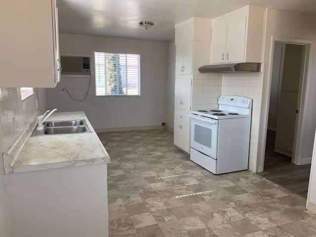 Two Bedroom Country Cottage Available In Tracy – photo 4