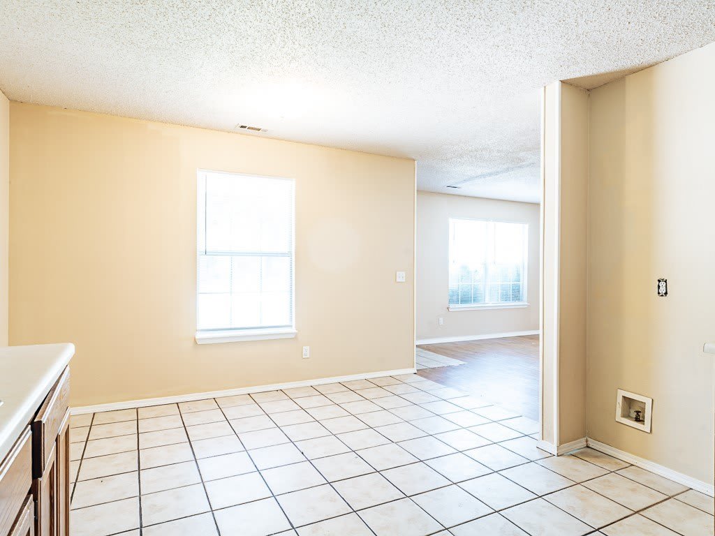 306 Parkcrest Drive – photo 5