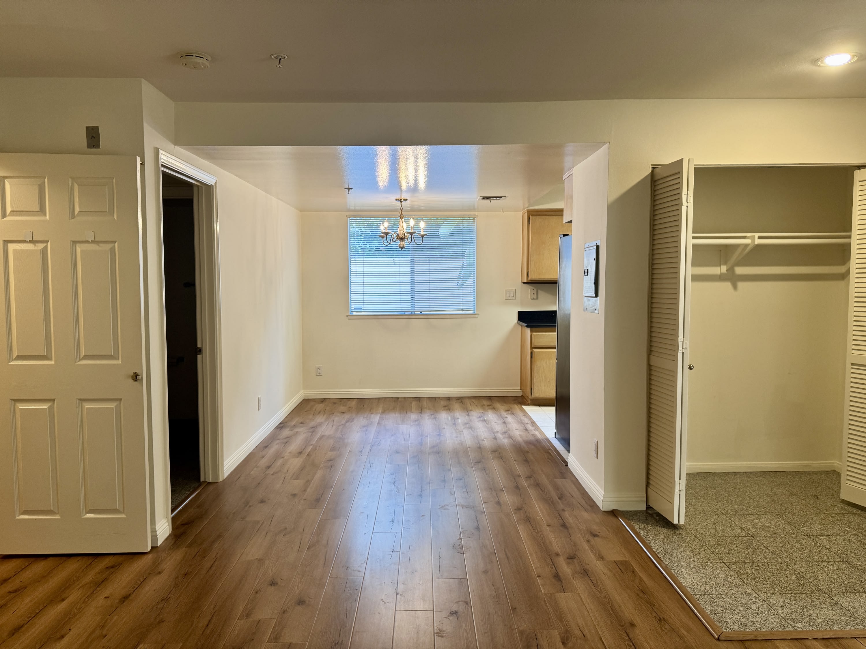 451 South Oakland Avenue – photo 3
