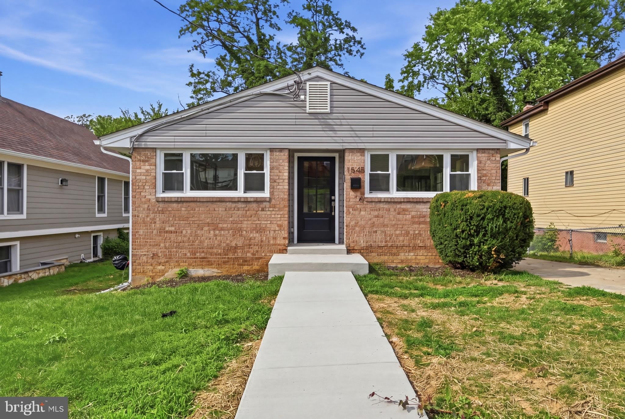 1545 11TH Street S – photo 1