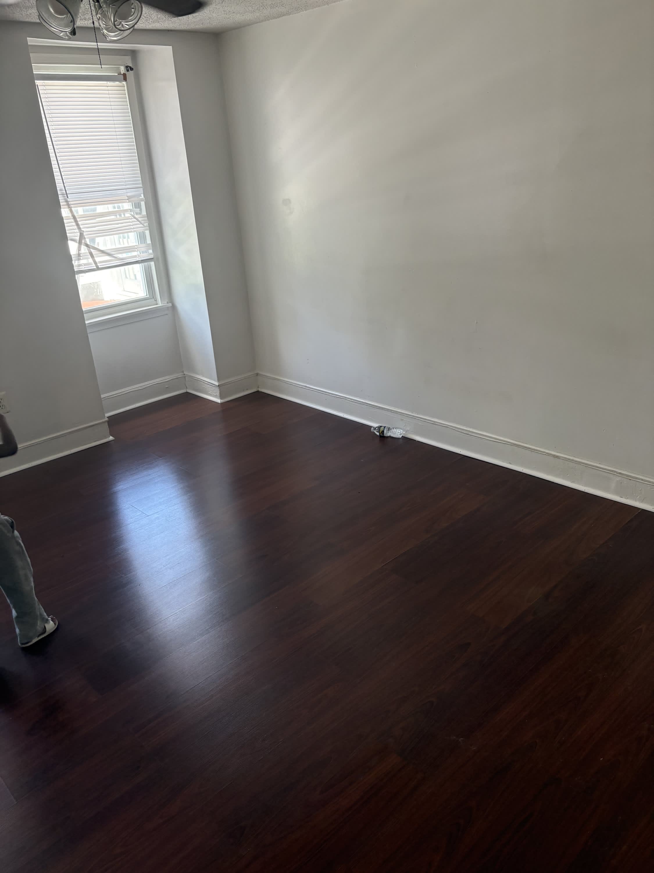 503 E Washington Ln 3Rd Floor – photo 2