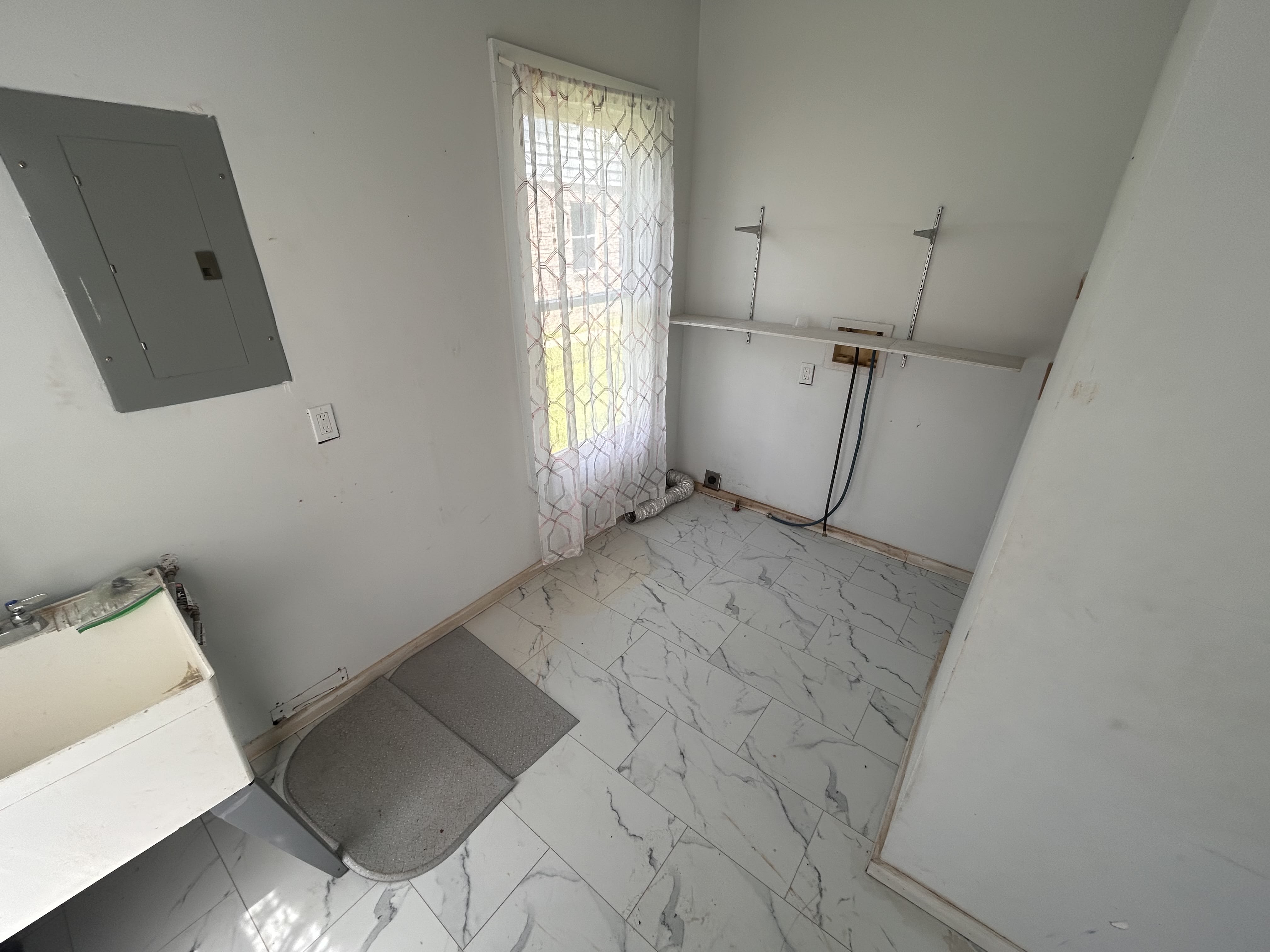 343 Haise St – photo 1
