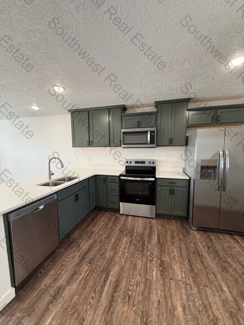 3517 Ethan – photo 2