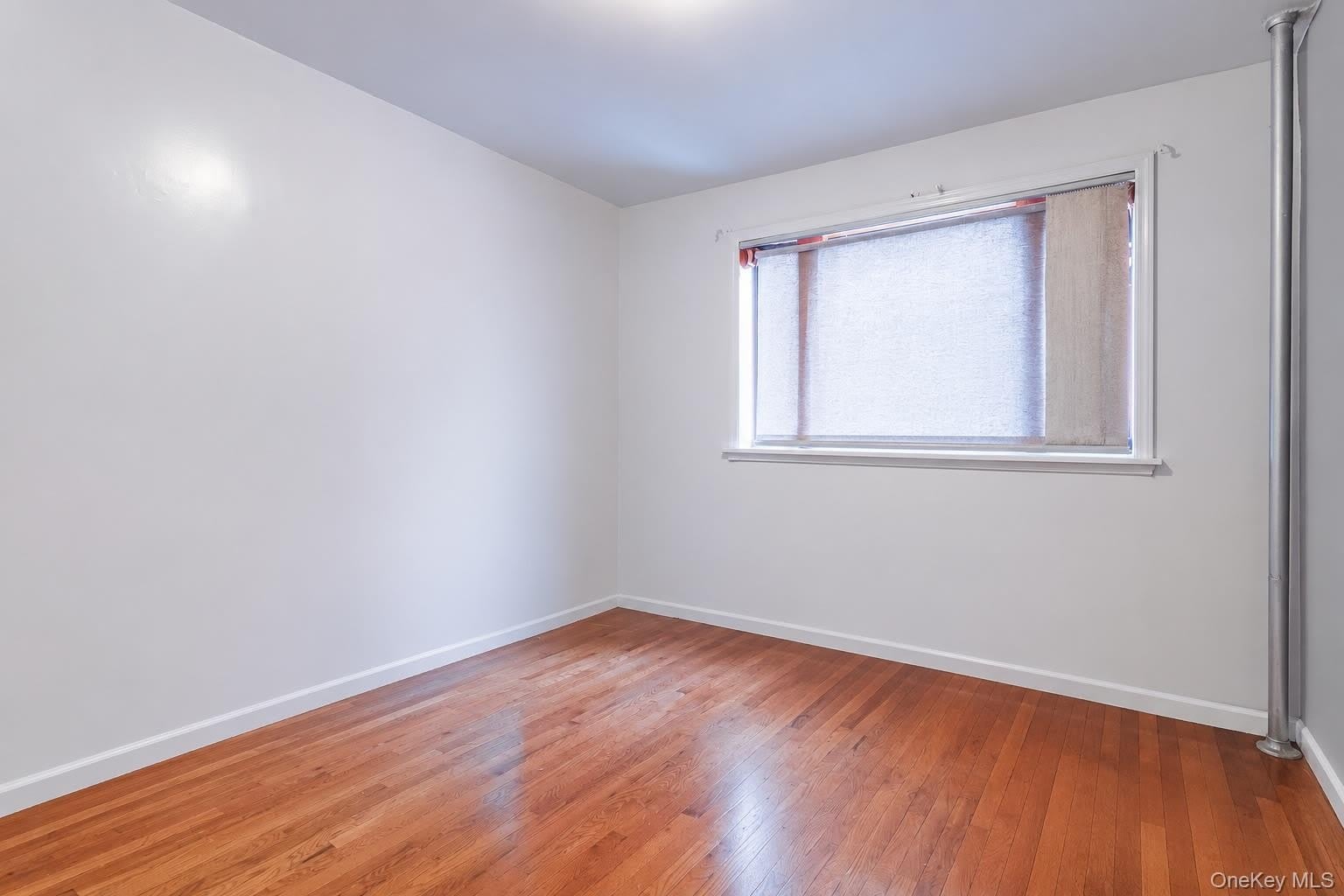 415 E 187Th Street – photo 4
