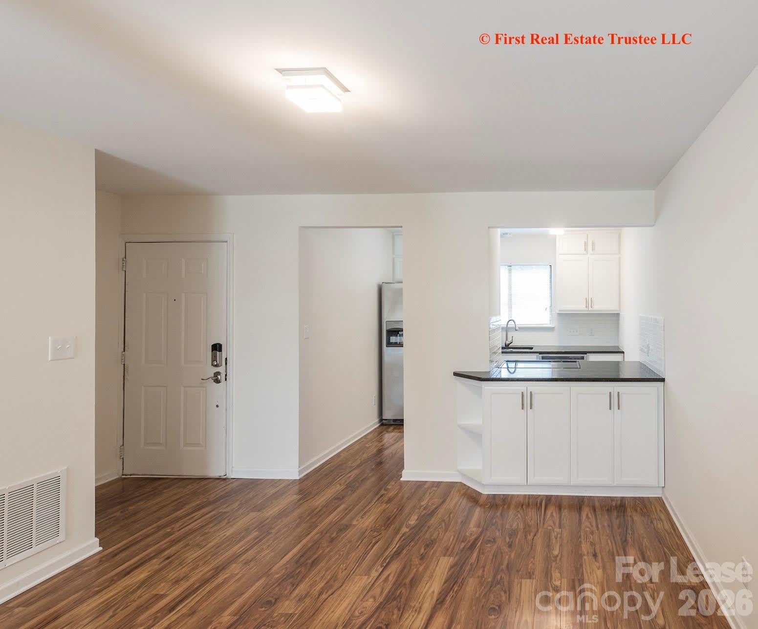 7930 Charter Oak Lane – photo 3
