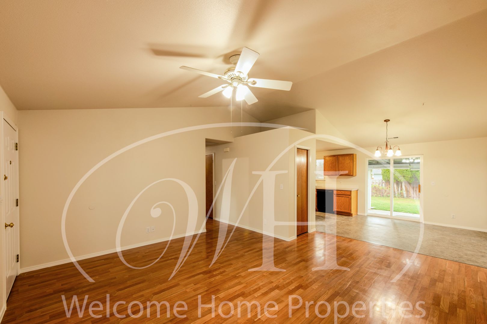 Great 3 Bedroom Home on Quiet Culdesac – photo 5