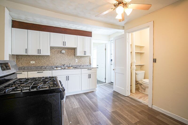 32 Joy St – photo 3