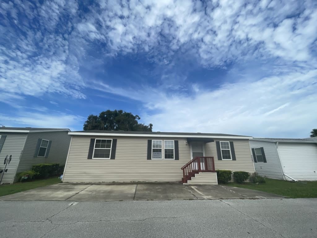 36047 Citrus Blvd – photo 1