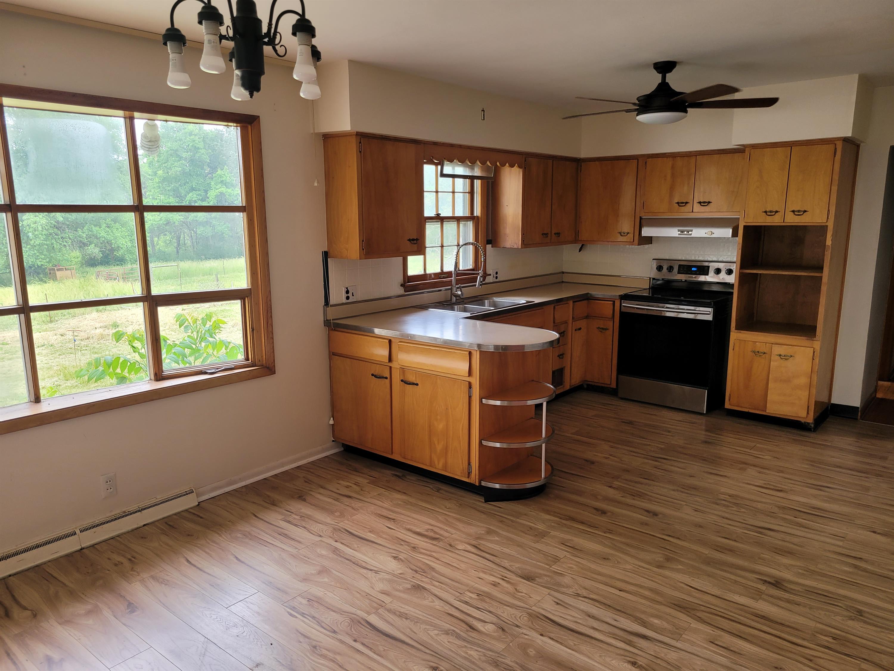 2853 W State Route 63 – photo 2