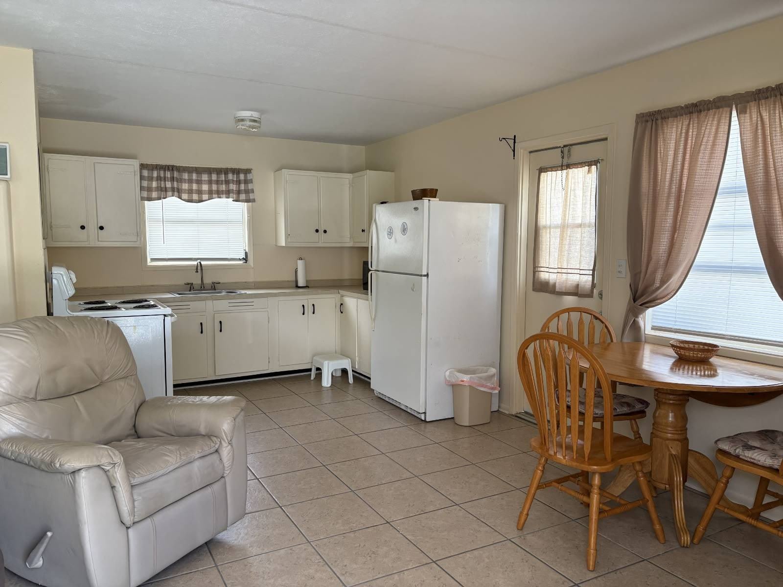 2912 Se 29Th Ter – photo 3
