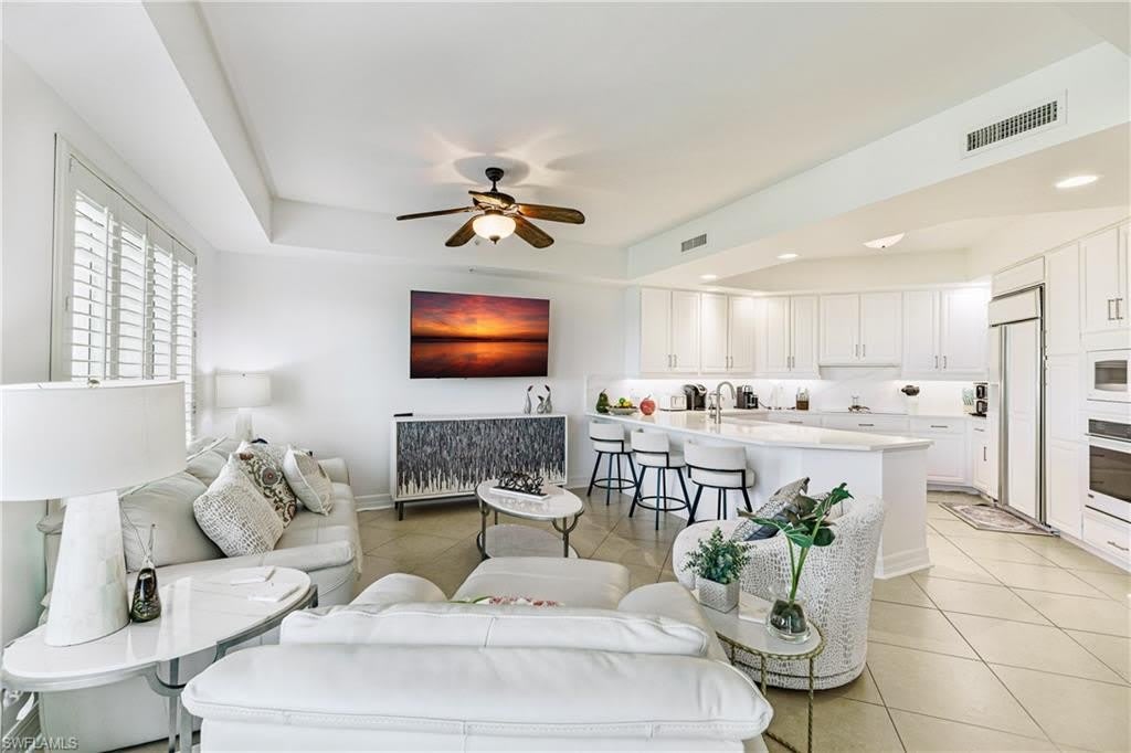 295 GRANDE Way – photo 2
