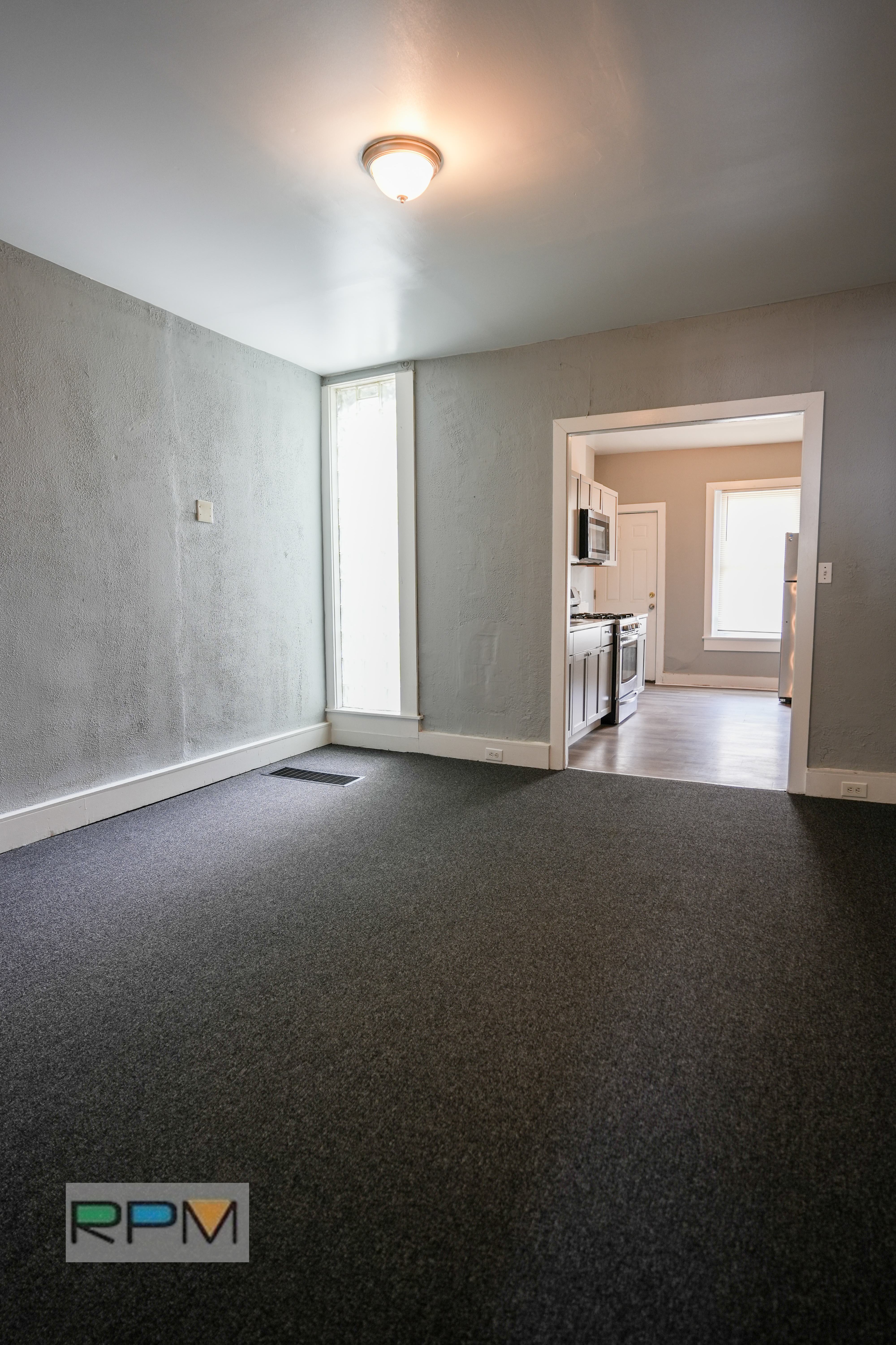 708 N Kenwood Ave – photo 5