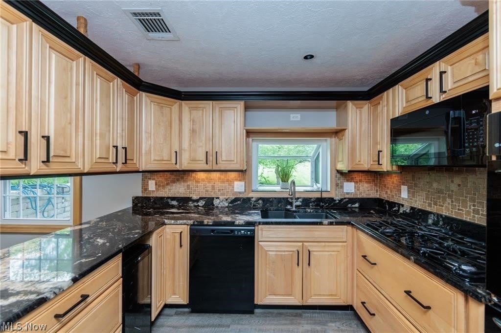 7981 Mulberry Road – photo 3