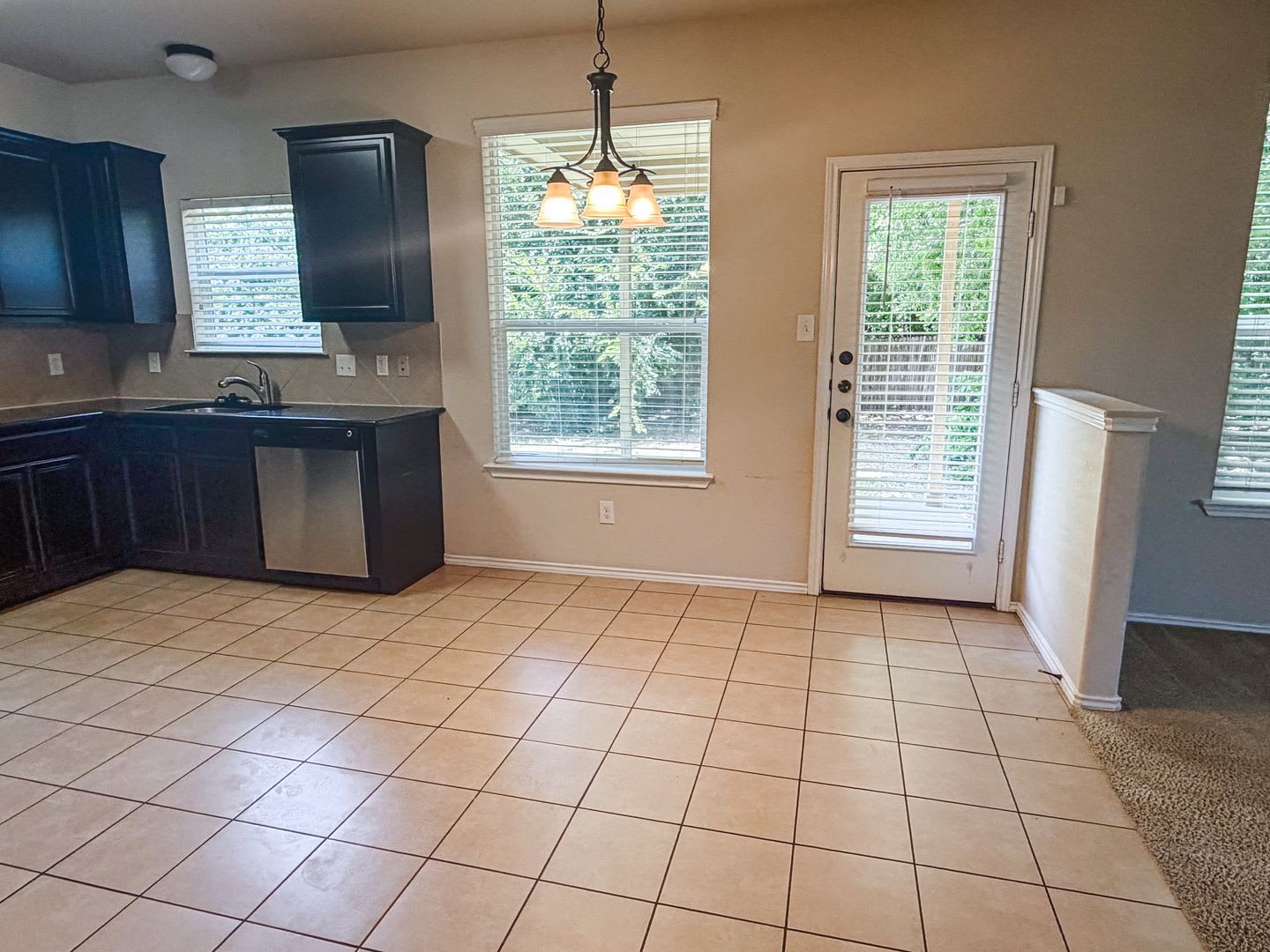 4907 Old Homestead St For Details Move In Special 500 00 Off First Full Months Rent – photo 3