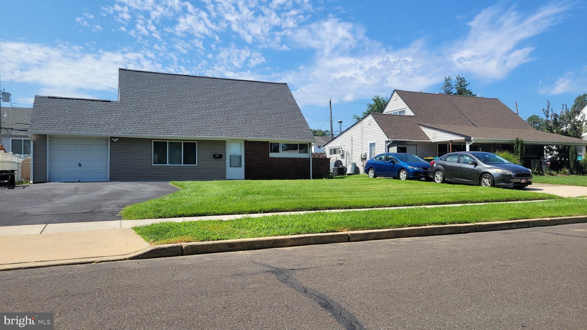 131 VERMONT Lane – photo 1