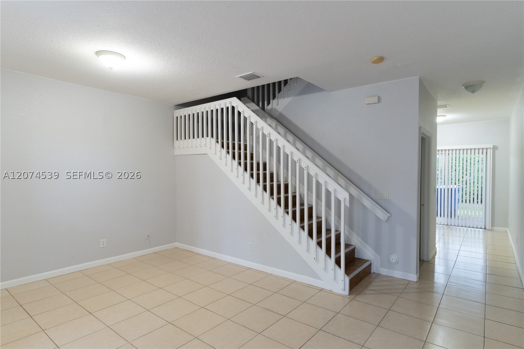 806 N Santa Catalina Cir – photo 2