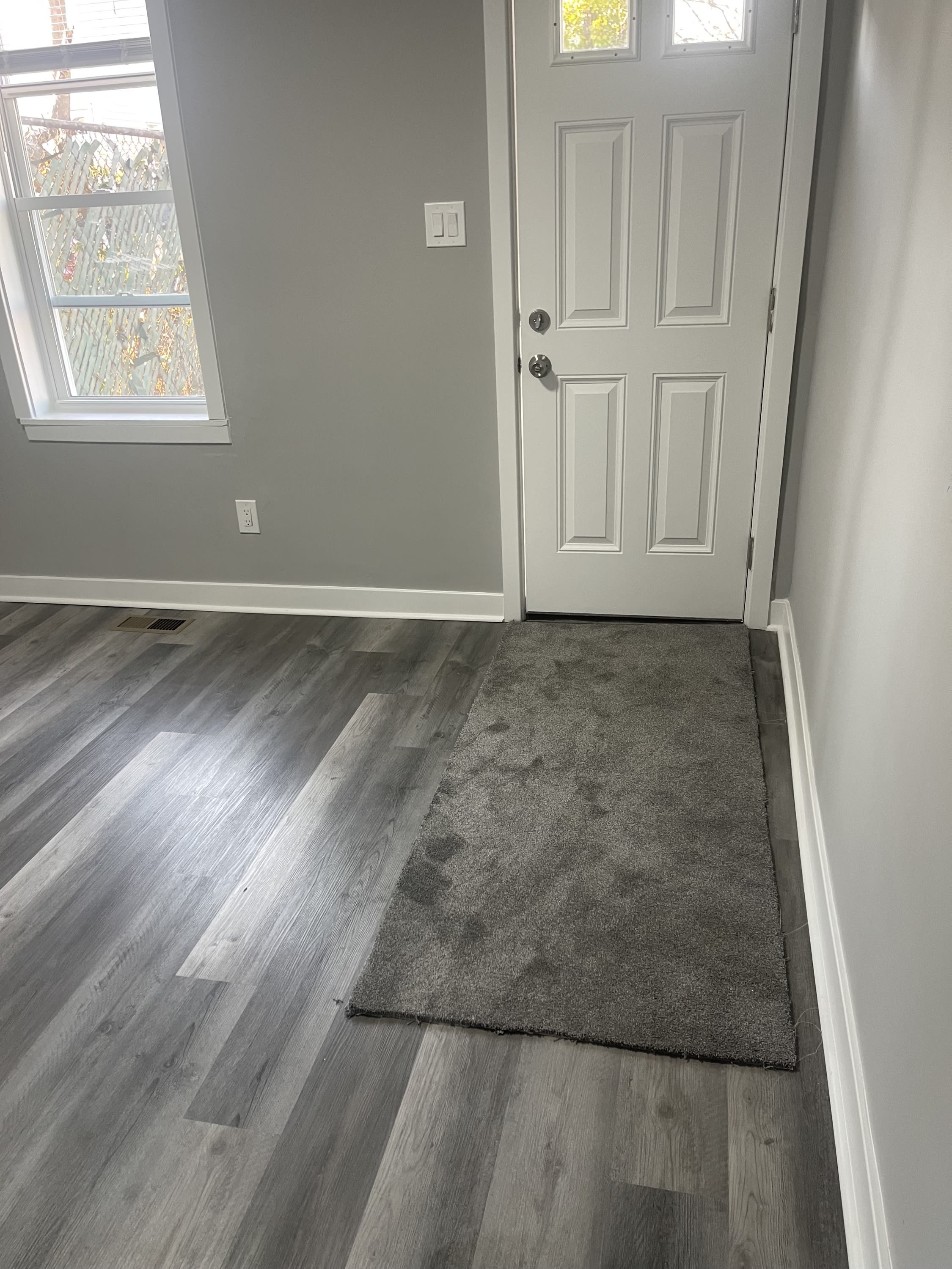 535 Moya Street – photo 3