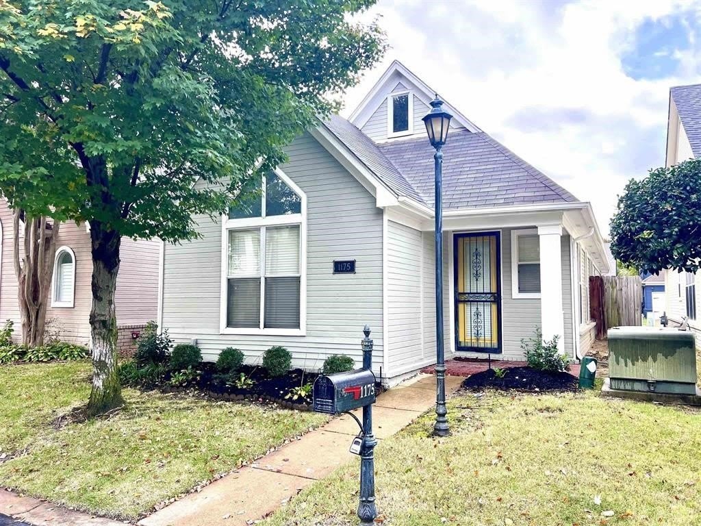 1175 HARBOR RIVER Dr – photo 1