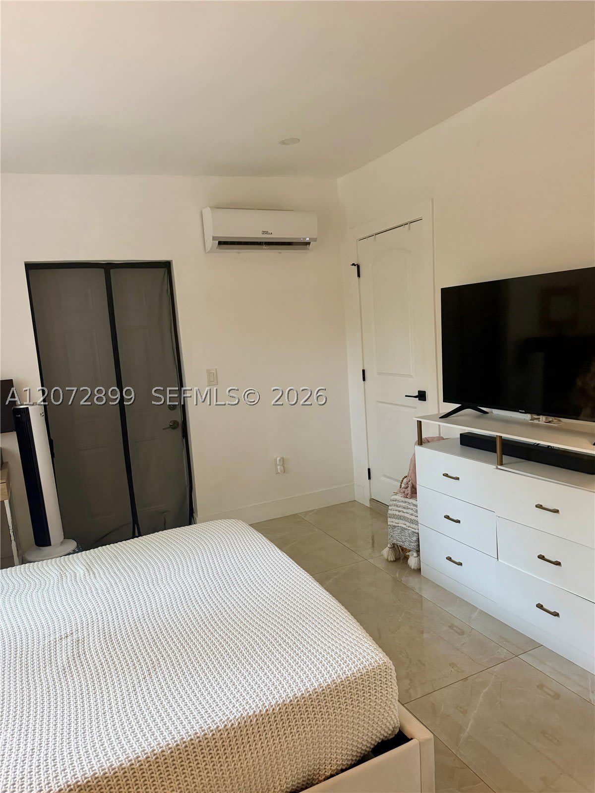 11821 SW 187th Ter – photo 4