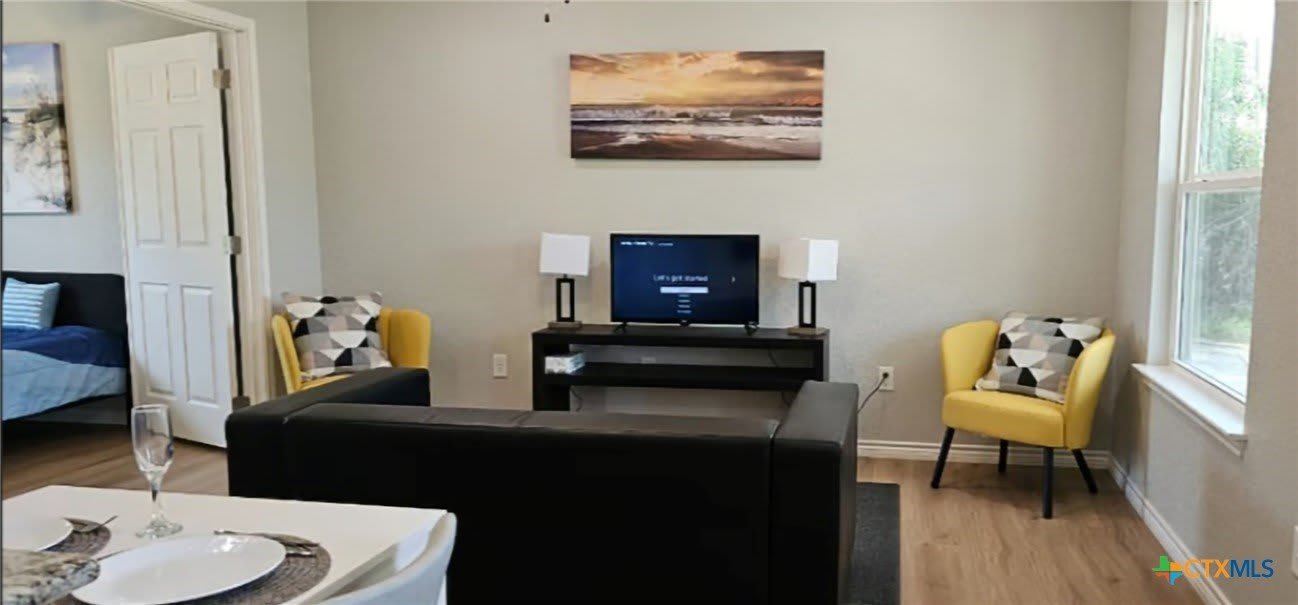 1701 Sycamore – photo 5