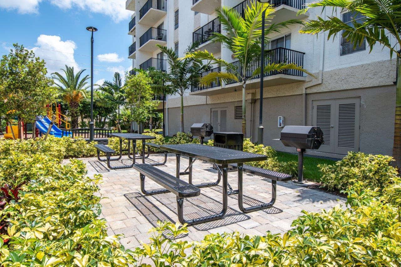 Todel Apartments – photo 1