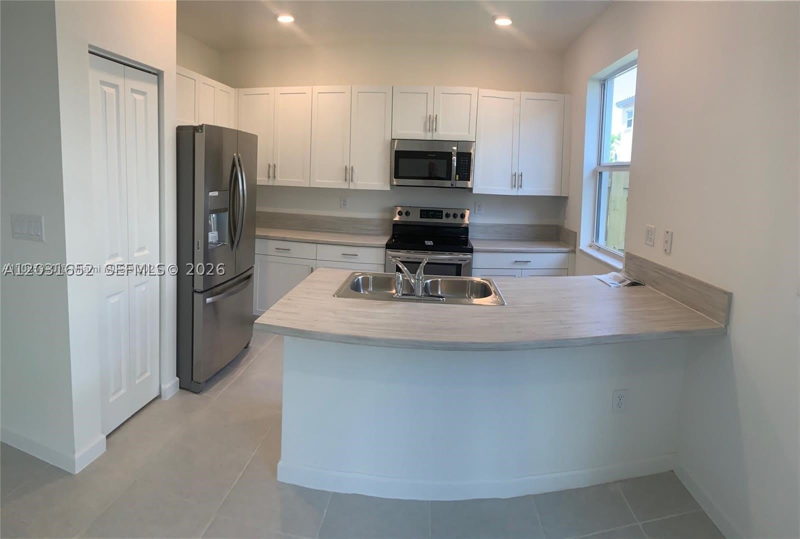 2684 SE 12 Street – photo 2