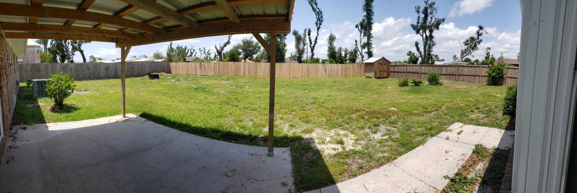 Charming 3Bed 2Bath Brick Home W Bonus Office Space Upgraded Comfort Near Martin Lake 1 2 Off Security Deposit For A D Military – photo 3