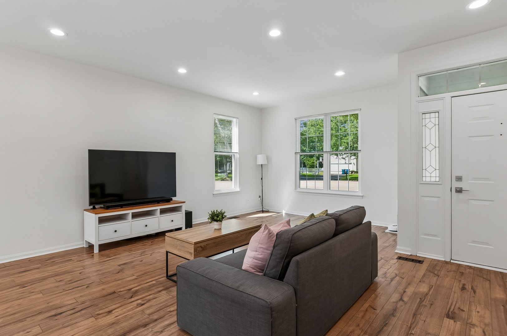 1329 Amaranth Drive – photo 5