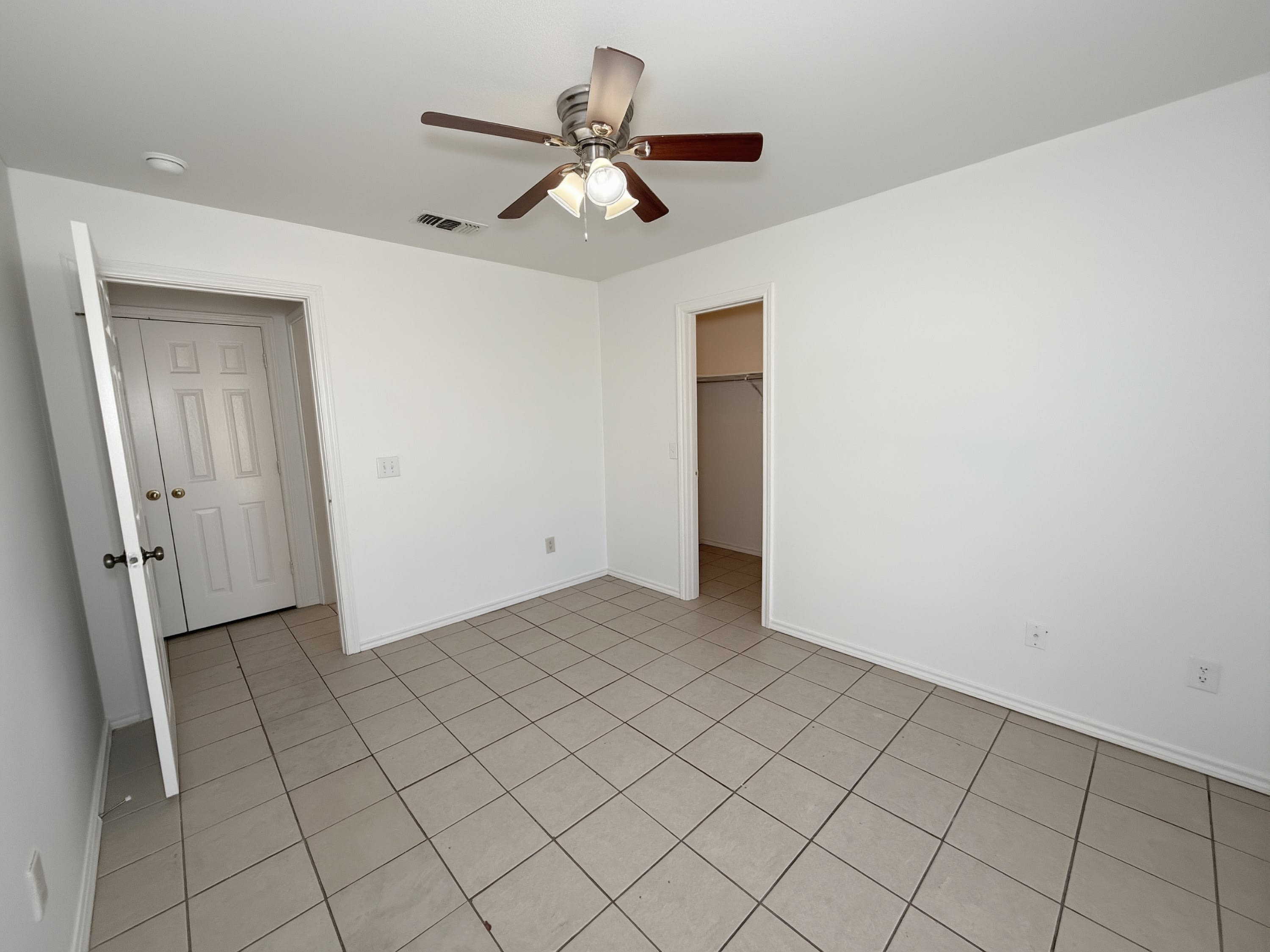 931 Farmington Road – photo 5
