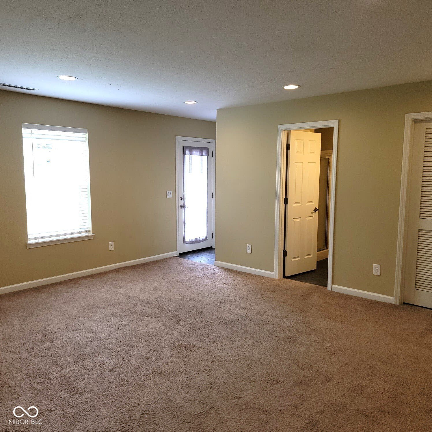 9435 Tanhurst Drive – photo 4