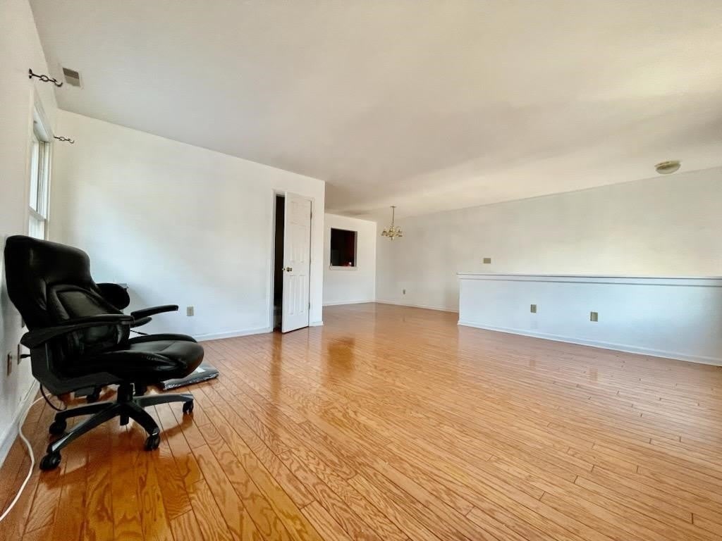 289 SEAVIEW AVE – photo 5