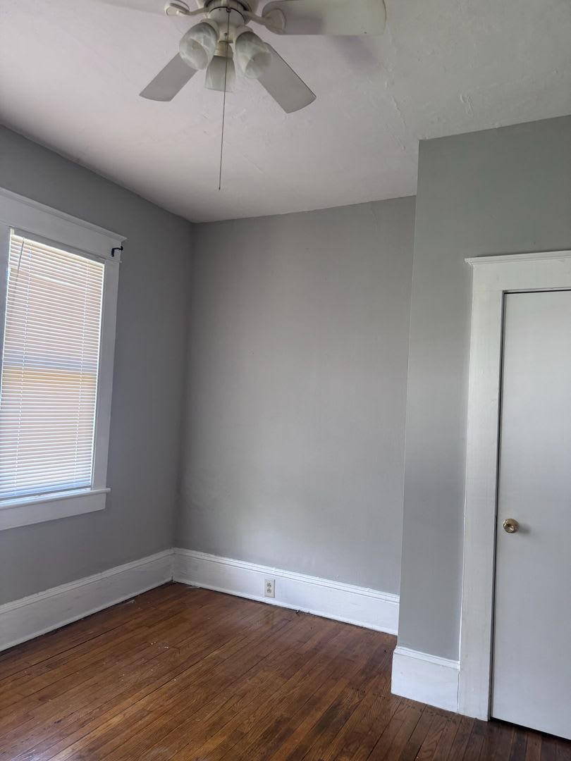 4 bedroom, 3 bath house for rent in the grid – photo 2