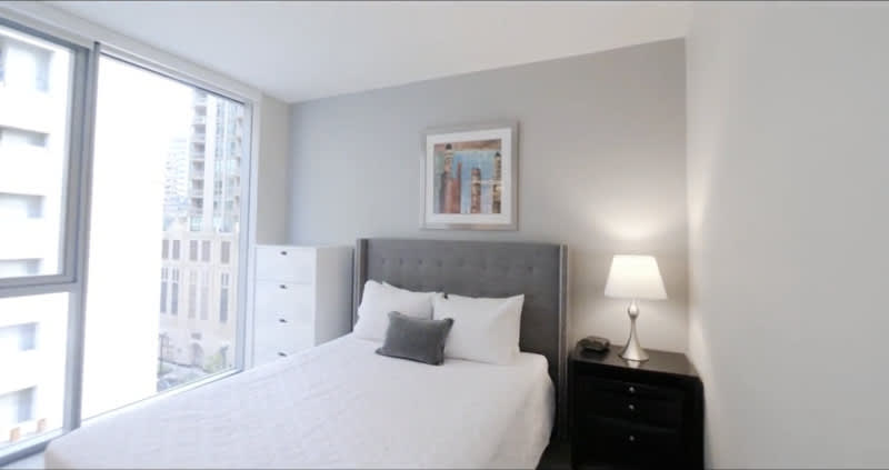 4 E Huron St – photo 2